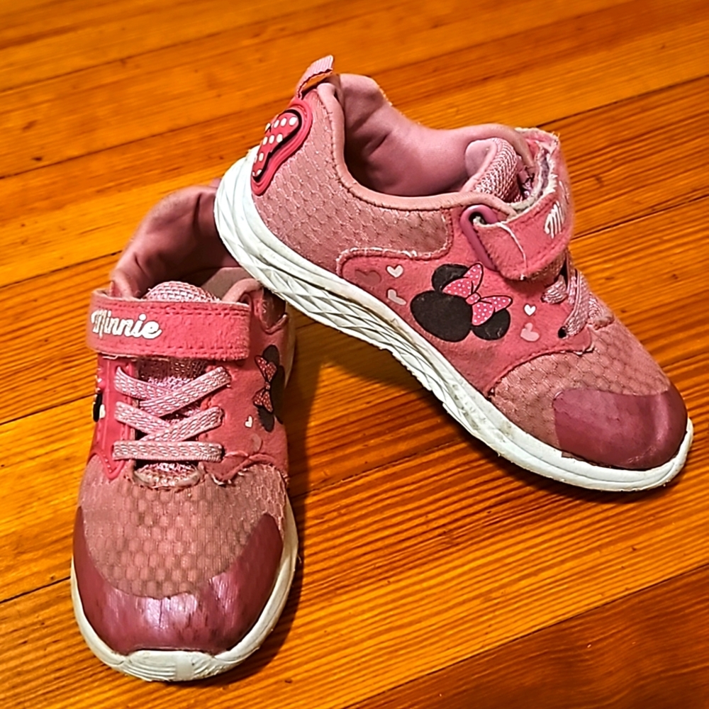 Disney Junior Minnie Sneakers pink
